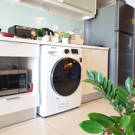 The Astra Chiang Mai Apartment Luaran gambar