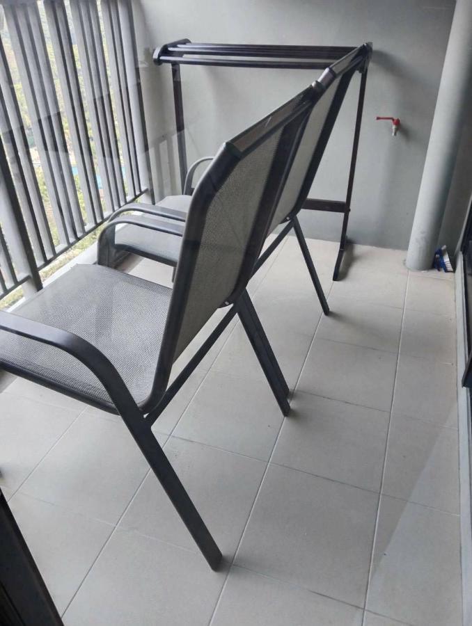 The Astra Chiang Mai Apartment Luaran gambar