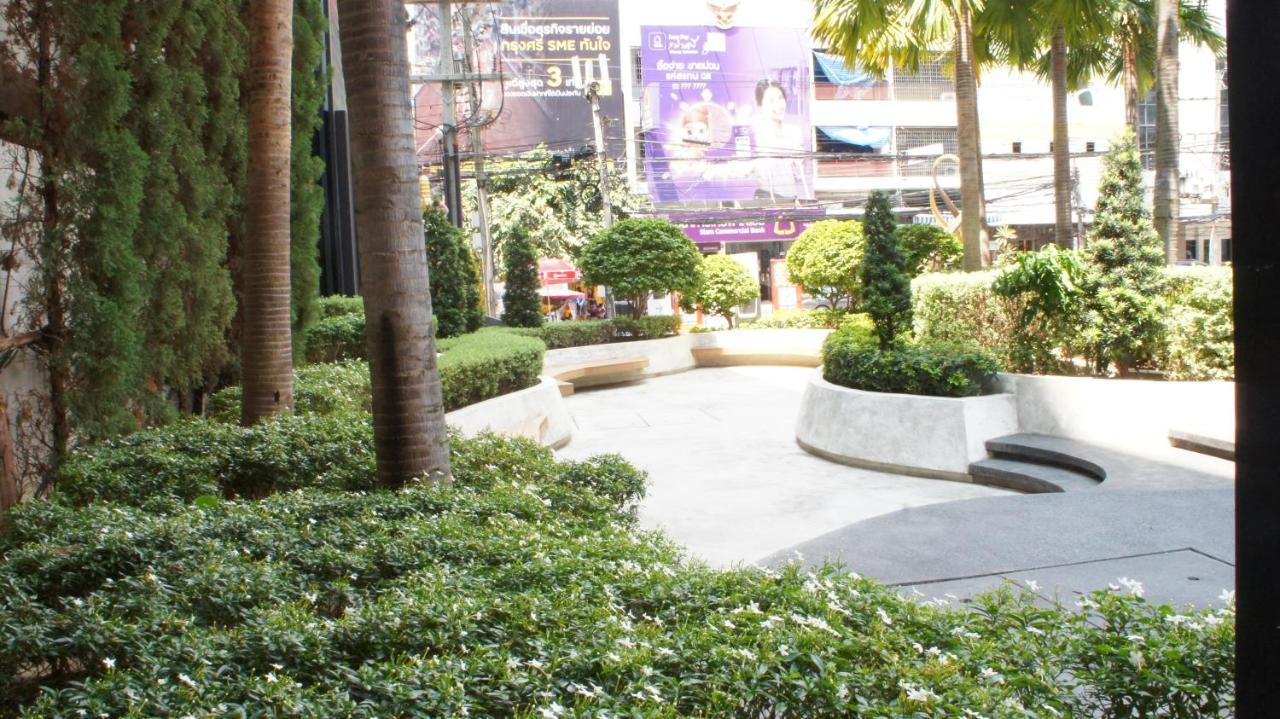 The Astra Chiang Mai Apartment Luaran gambar